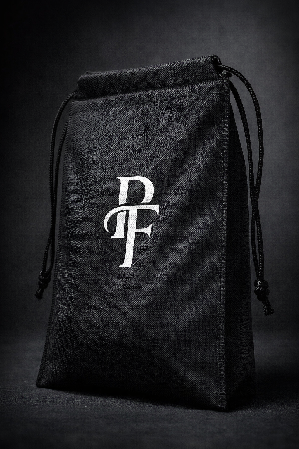 "DIOS POR DELANTE" GRIP SOCKS